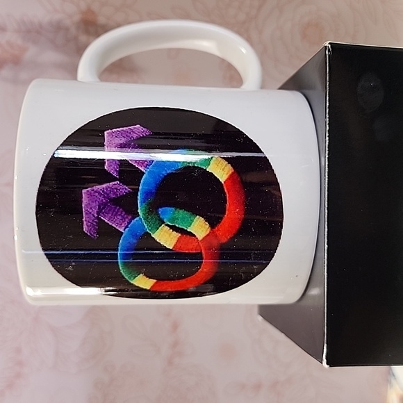 Cups - Picture 4 of 8